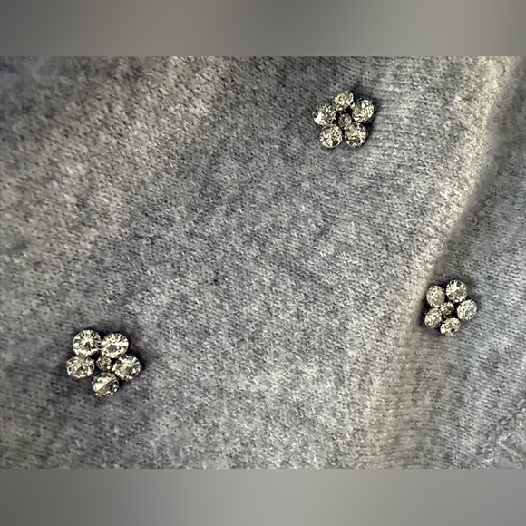 Woman’s Free Assembly Embellished Heather gray sweater size 0/2 - Picture 3 of 7